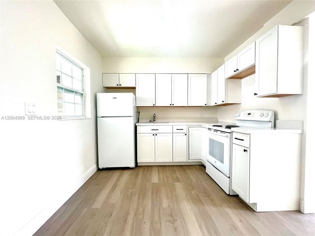 1004 SW 24th Avenue, Fort Lauderdale, FL 33312