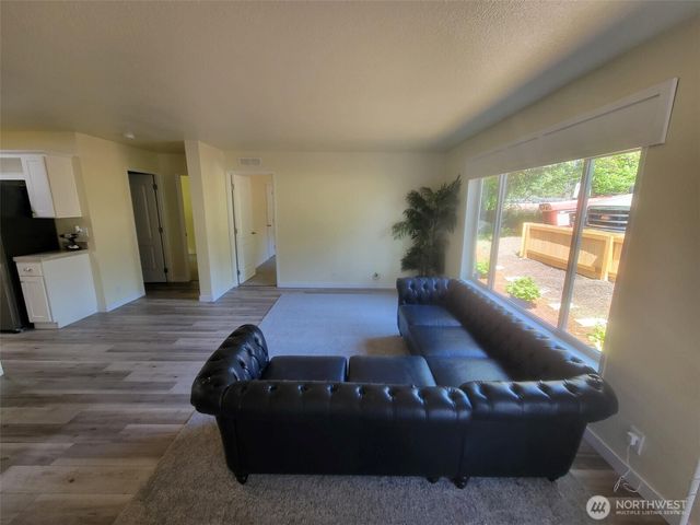 540 E Wood Lane, Shelton, WA 98584