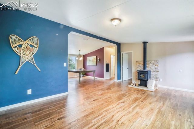 696 Calle De La Nieva, Florissant, CO 80816