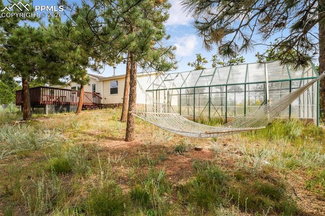 696 Calle De La Nieva, Florissant, CO 80816