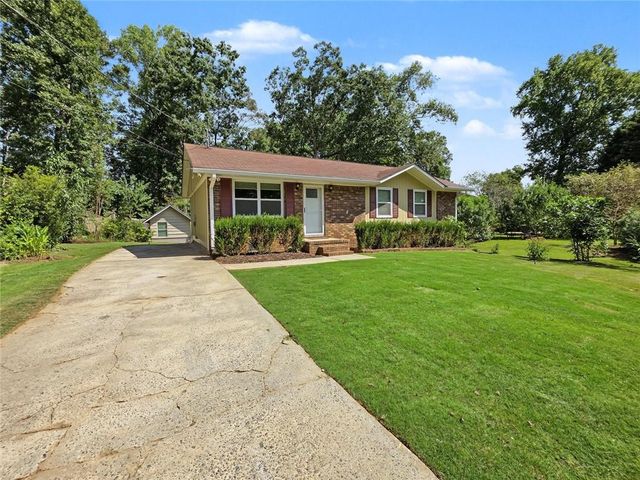 1898 Burfordi Drive SW, Marietta, GA 30008