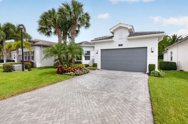 8263 Arabian Range Road, Boynton Beach, FL 33473
