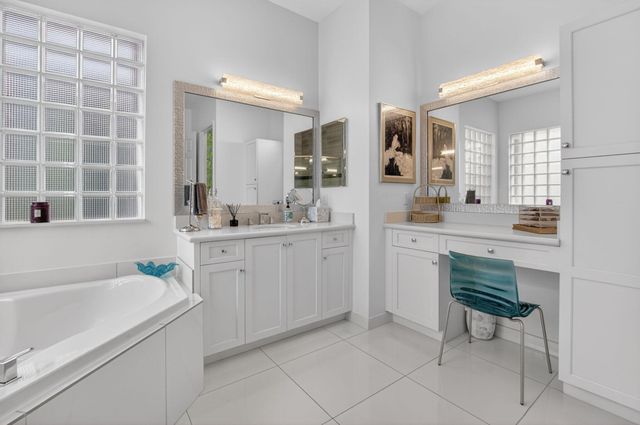 8263 Arabian Range Road, Boynton Beach, FL 33473