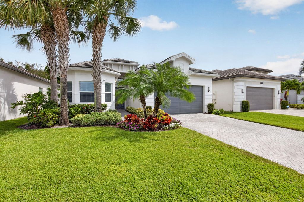 8263 Arabian Range Road, Boynton Beach, FL 33473