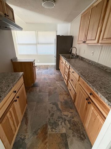 3713 Briarwood Drive, Flint, MI 48507