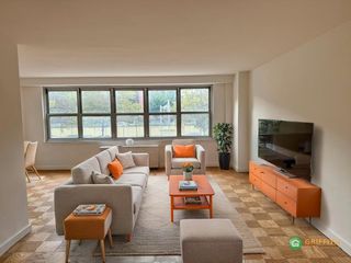 135 OCEAN Parkway # 2G, New York City, NY 11218