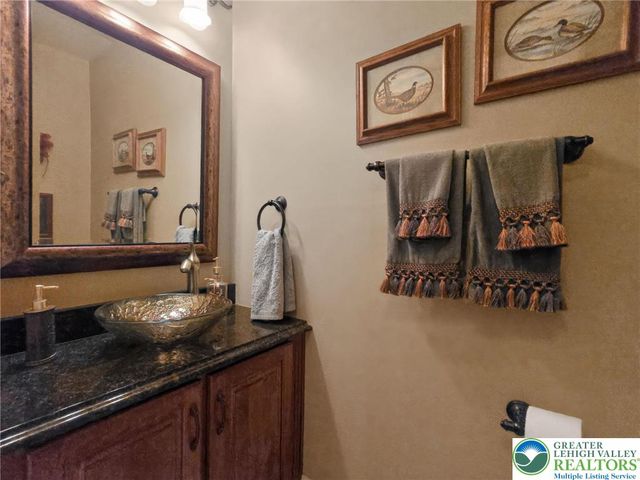 4510 Kathi Drive, Bethlehem City, PA 18017