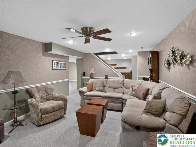 4510 Kathi Drive, Bethlehem City, PA 18017