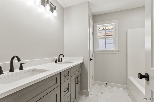 4 Brook Meadows 4, Tuscaloosa, AL 35401