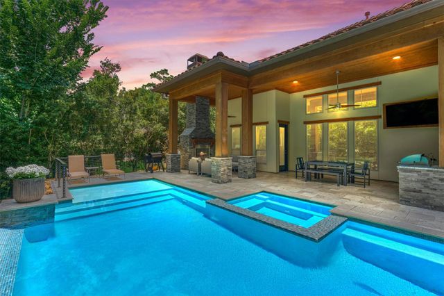 59 Freesia Court, The Woodlands, TX 77375