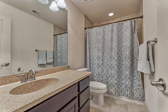 59 Freesia Court, The Woodlands, TX 77375