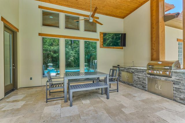 59 Freesia Court, The Woodlands, TX 77375
