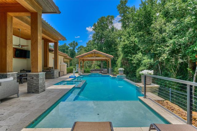 59 Freesia Court, The Woodlands, TX 77375