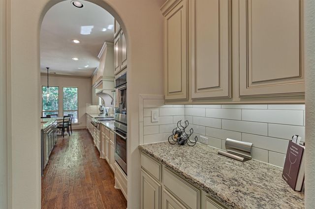 59 Freesia Court, The Woodlands, TX 77375