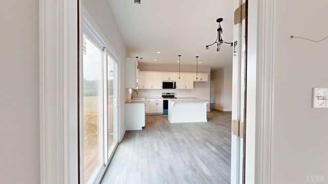 2288 Smith Mountain Lake Parkway, Huddleston, VA 24104