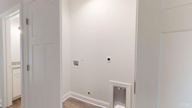 2288 Smith Mountain Lake Parkway, Huddleston, VA 24104