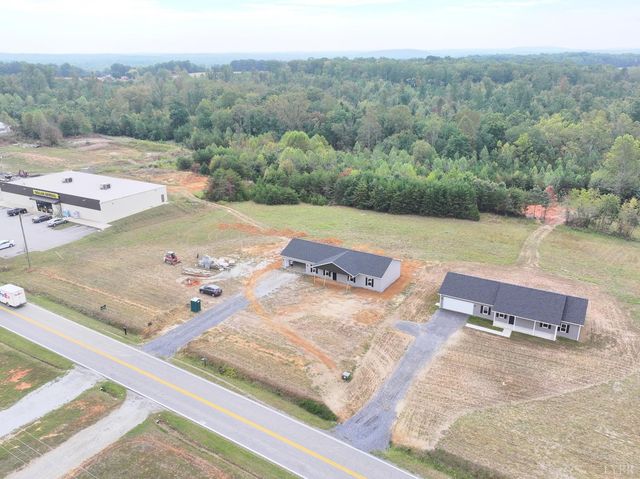 2288 Smith Mountain Lake Parkway, Huddleston, VA 24104