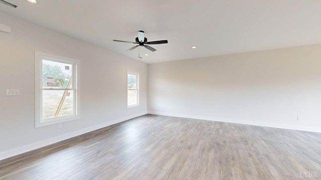 2288 Smith Mountain Lake Parkway, Huddleston, VA 24104