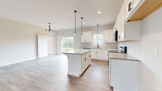 2288 Smith Mountain Lake Parkway, Huddleston, VA 24104