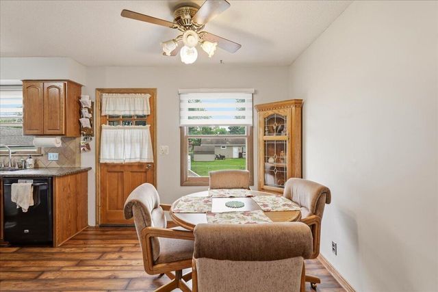 3003 RAWLINS Drive, Council Bluffs, IA 51501