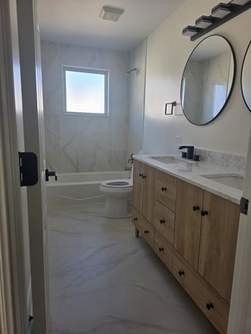 7544 Mason Avenue, Burbank, IL 60459