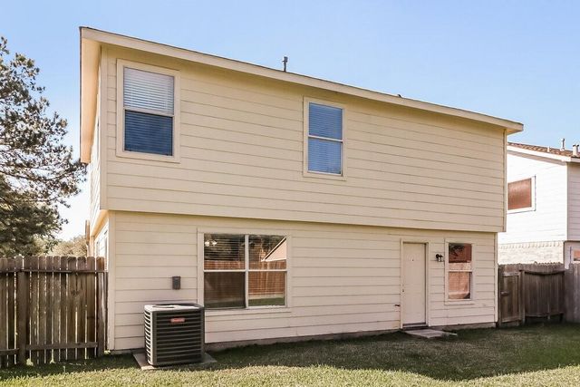 20622 Bishops Gate Lane, Humble, TX 77338