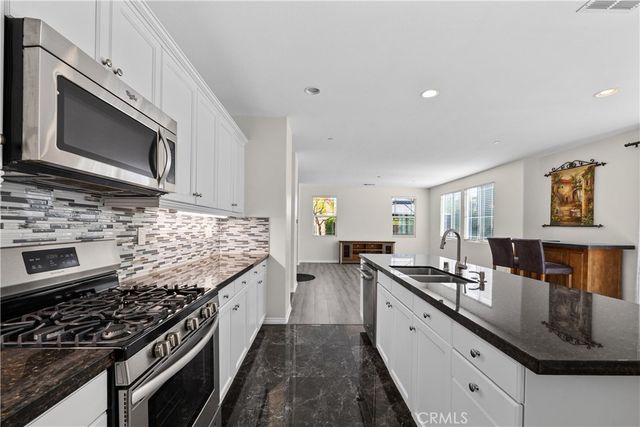 22035 Windham, Saugus, CA 91350