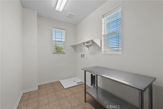 22035 Windham, Saugus, CA 91350