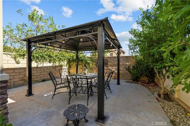 22035 Windham, Saugus, CA 91350