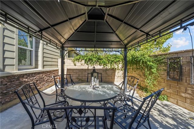 22035 Windham, Saugus, CA 91350