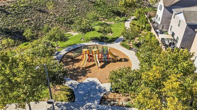 22035 Windham, Saugus, CA 91350