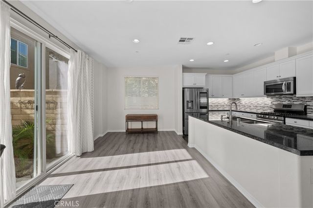 22035 Windham, Saugus, CA 91350