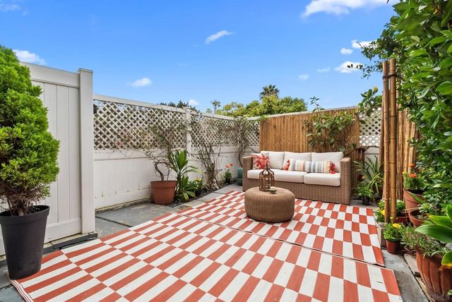 230 Prospect St 12, La Jolla, CA 92037