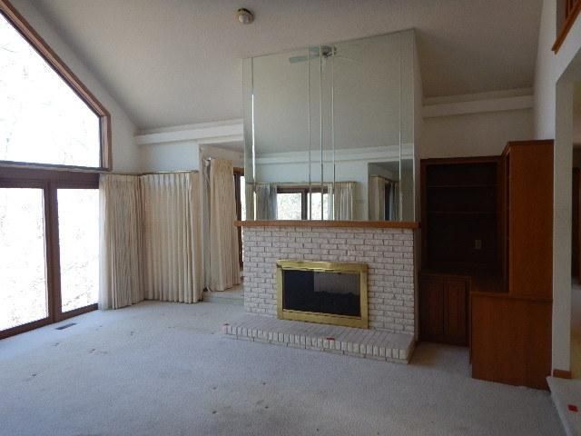 8079 Kentucky Circle, Bloomington, MN 55438