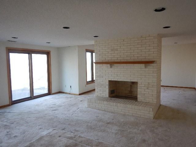 8079 Kentucky Circle, Bloomington, MN 55438