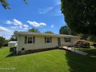 119 Cherokee Circle, Madisonville, TN 37354
