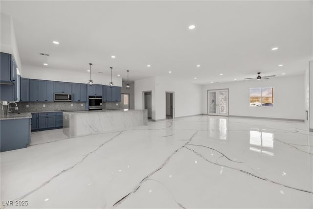 1760 Omaha Avenue, Pahrump, NV 89048