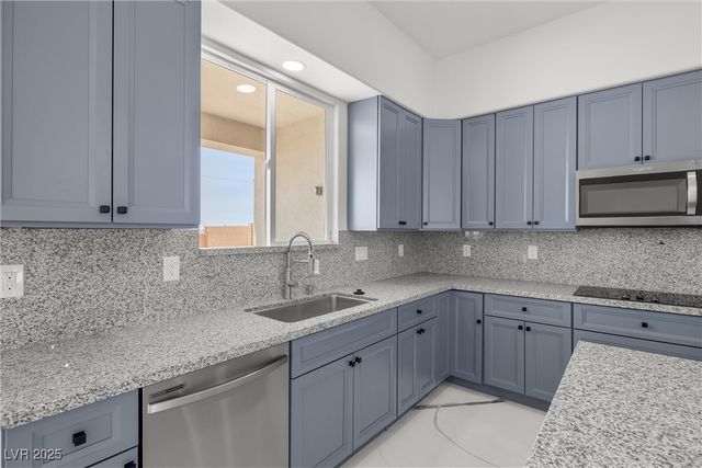 1760 Omaha Avenue, Pahrump, NV 89048