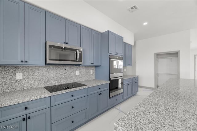 1760 Omaha Avenue, Pahrump, NV 89048