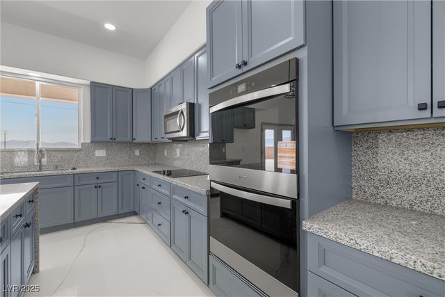 1760 Omaha Avenue, Pahrump, NV 89048