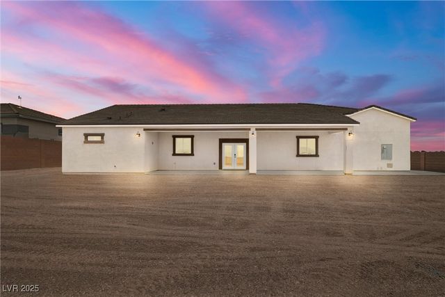 1760 Omaha Avenue, Pahrump, NV 89048