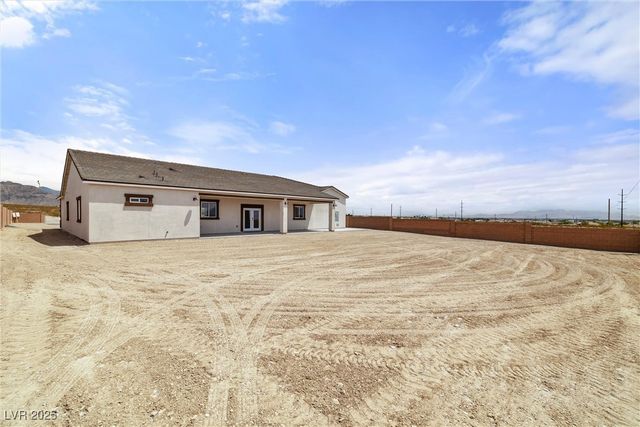 1760 Omaha Avenue, Pahrump, NV 89048