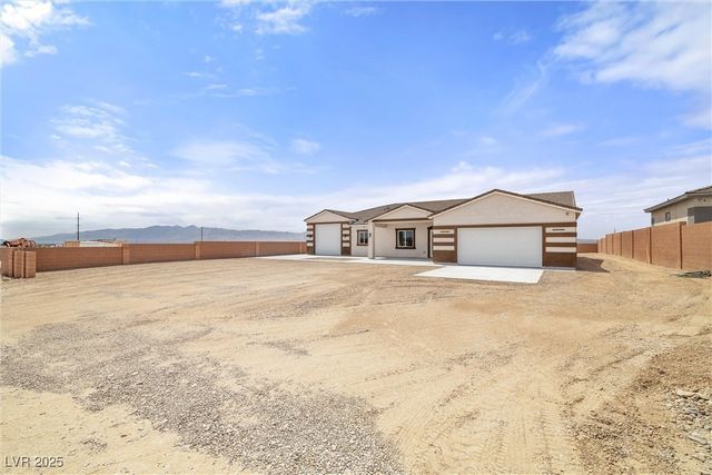 1760 Omaha Avenue, Pahrump, NV 89048