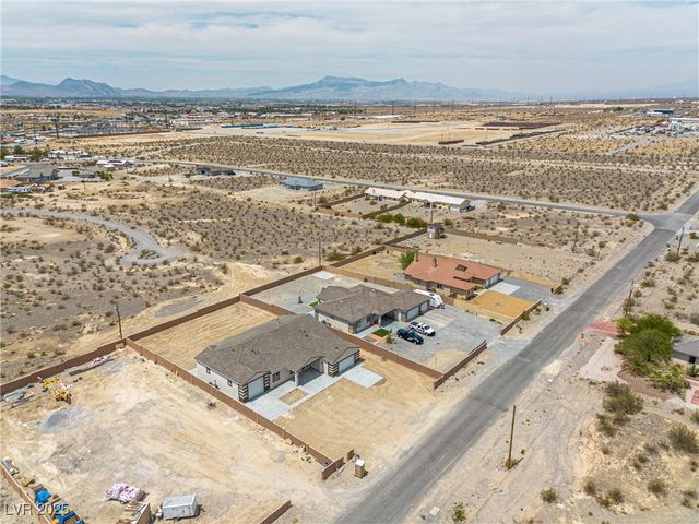 1760 Omaha Avenue, Pahrump, NV 89048