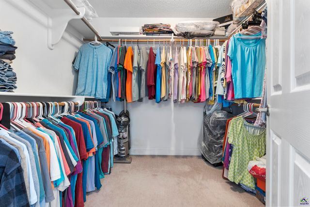 103 Englewood Court, Bonaire, GA 31005