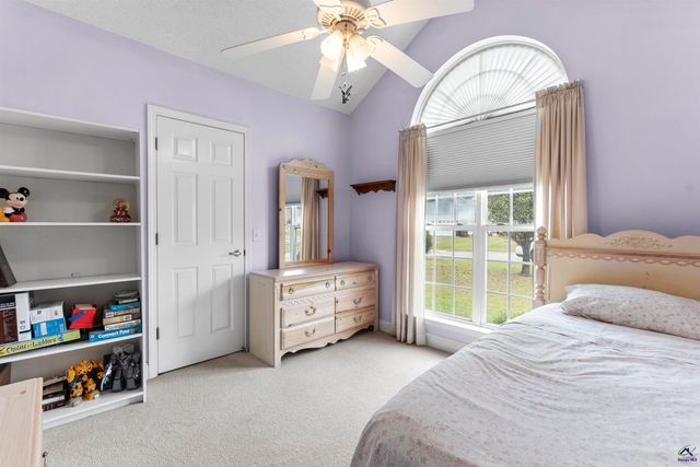 103 Englewood Court, Bonaire, GA 31005