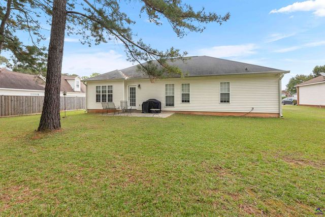 103 Englewood Court, Bonaire, GA 31005
