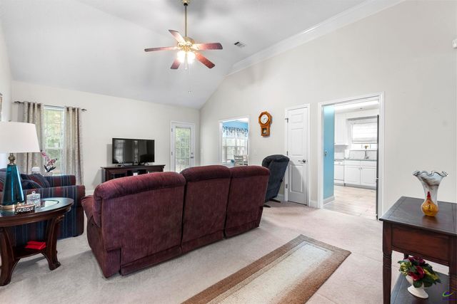 103 Englewood Court, Bonaire, GA 31005