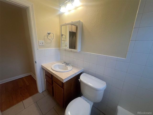 1425 Ivy St, Denver, CO 80220