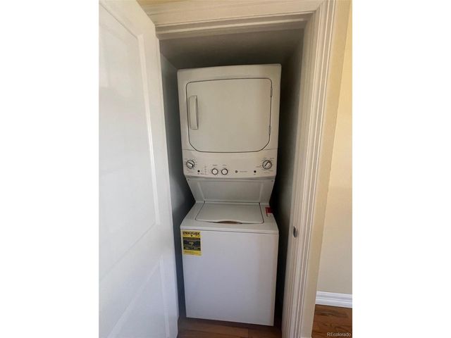 1425 Ivy St, Denver, CO 80220